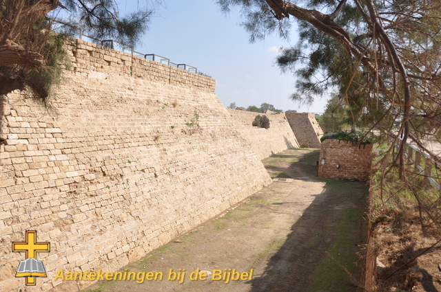 caesarea crusaders wall